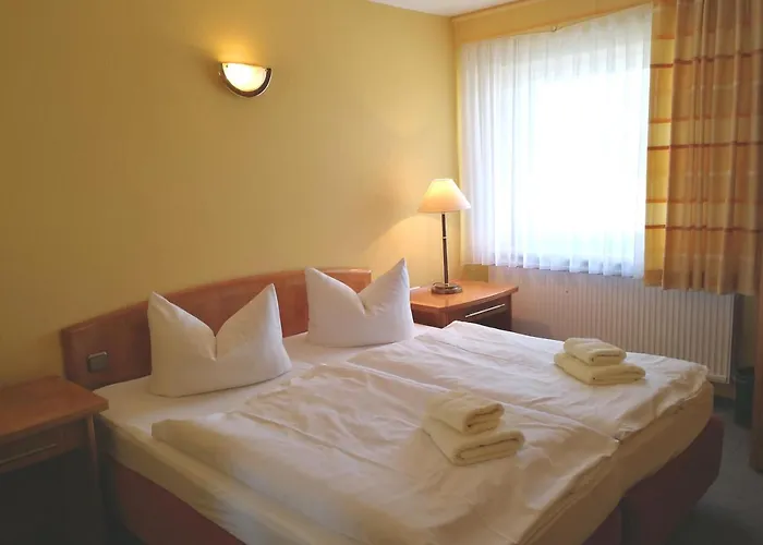 Am Eisenberg Hotel 3*