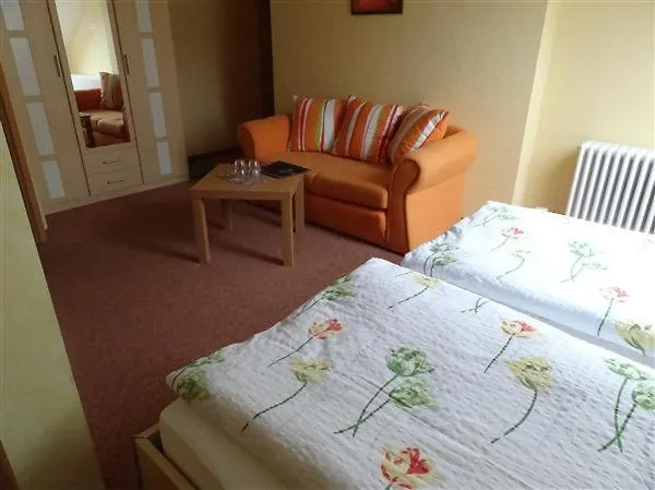 Am Eisenberg 슈미데펠드암렌스타이그